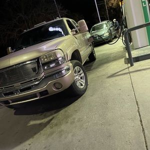 Meet your Posher, Julio